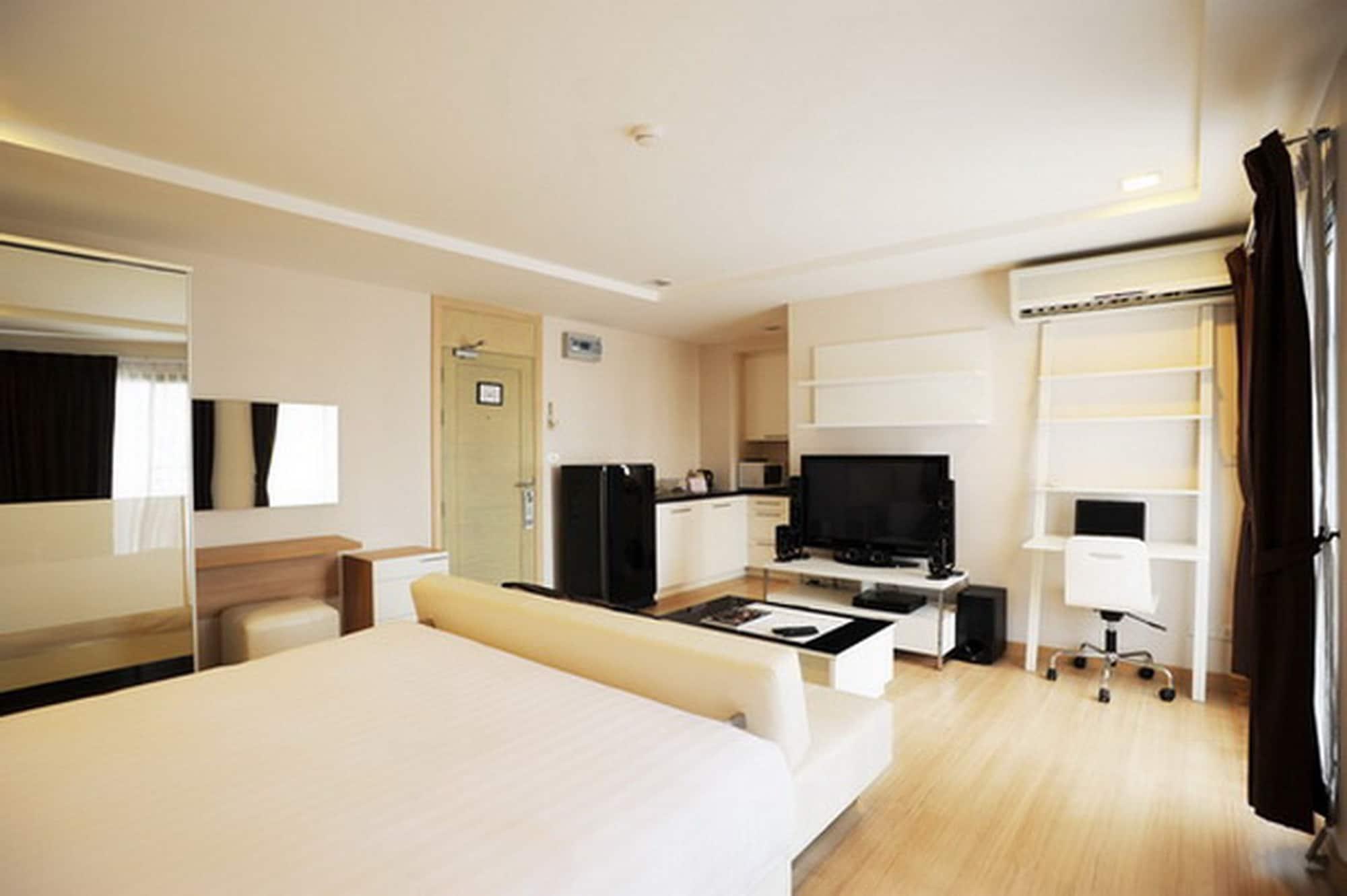 Baan K Residence Bangkok Bagian luar foto