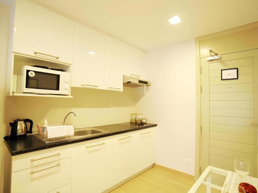 Baan K Residence Bangkok Bagian luar foto